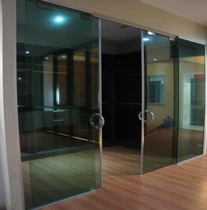 cua-kinh-cuong-luc-dang-lua