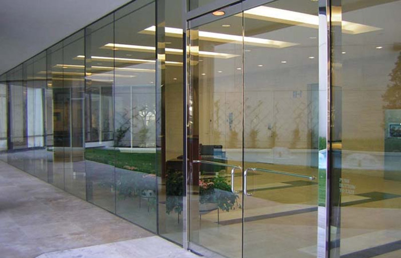 Lợi ích sử dụng cửa kính cường lực 2 cánh