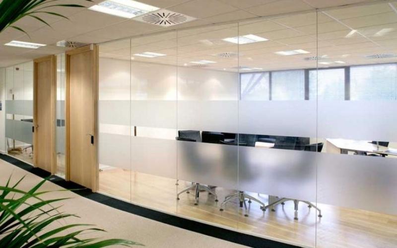 Vách Ngăn Nhôm Kính Tphcm 3 Phân loại vách ngăn nhôm kính tphcm