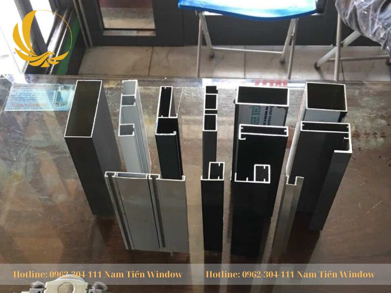 Các loại phụ kiện đi liền với sản xuất lắp đặt tủ cánh kính khung nhôm cua tu canh kinh 21