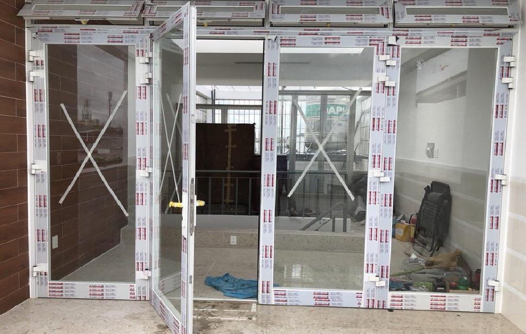 lap-dat-cua-nhom-xingfa-thu-dau-mot