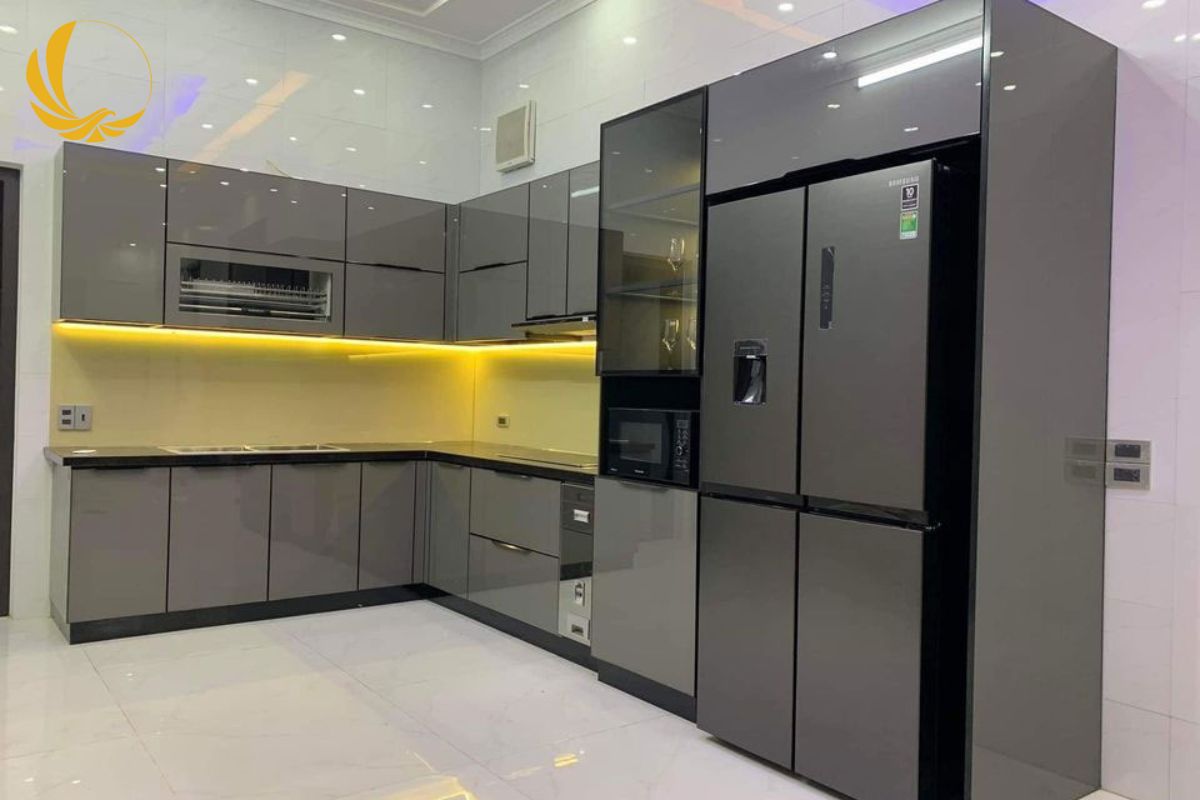 Quy trình lắp đặt tủ bếp cánh kính chuyên nghiệp tại Nam Tiến Window