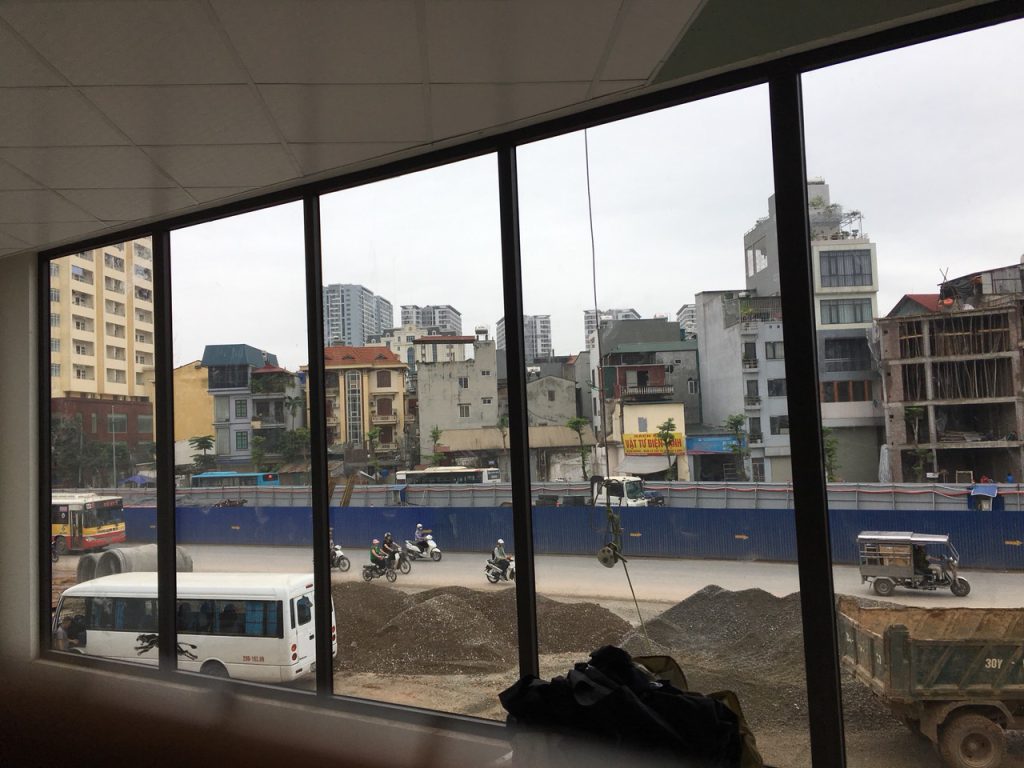 vach-nhom-xingfa-dep