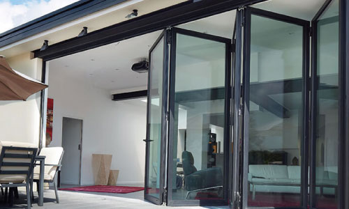 Trang chủ 57 Cua Nhom Kinh