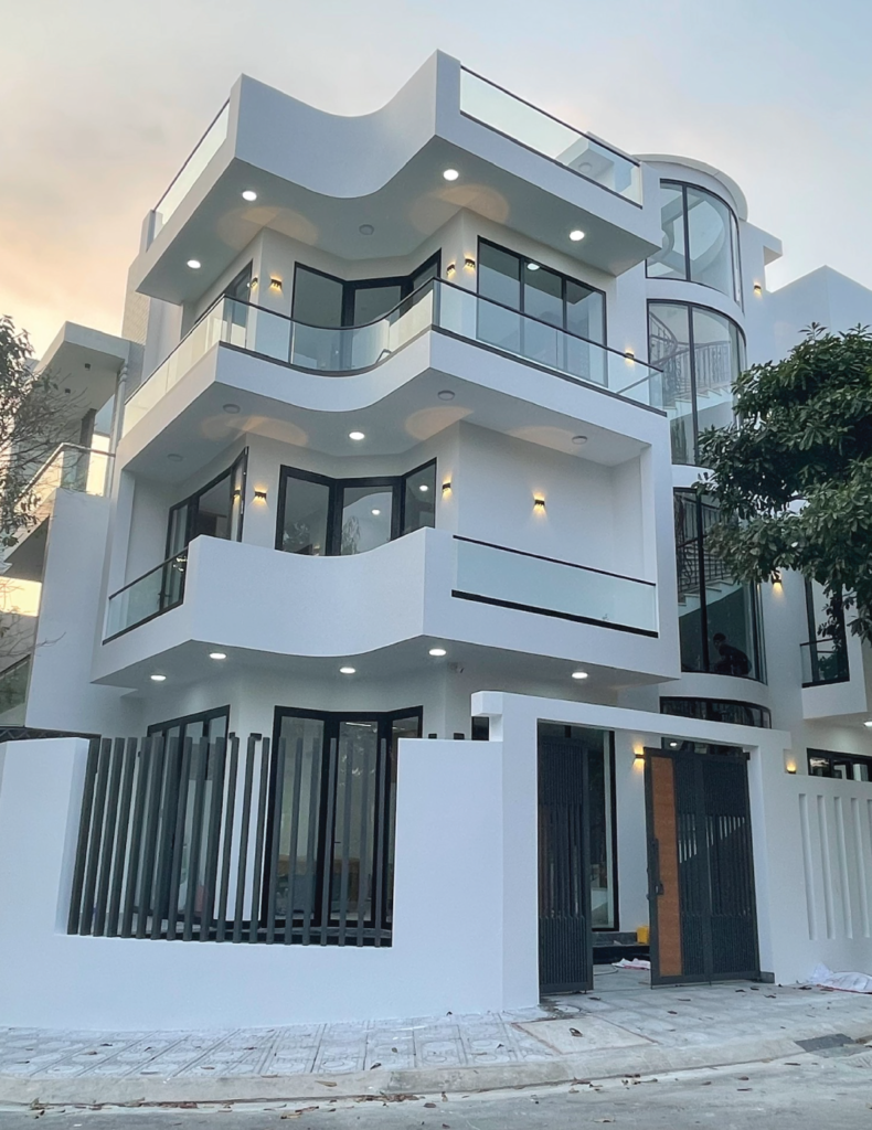 Trang chủ 72 cua nhom biet thu mobile