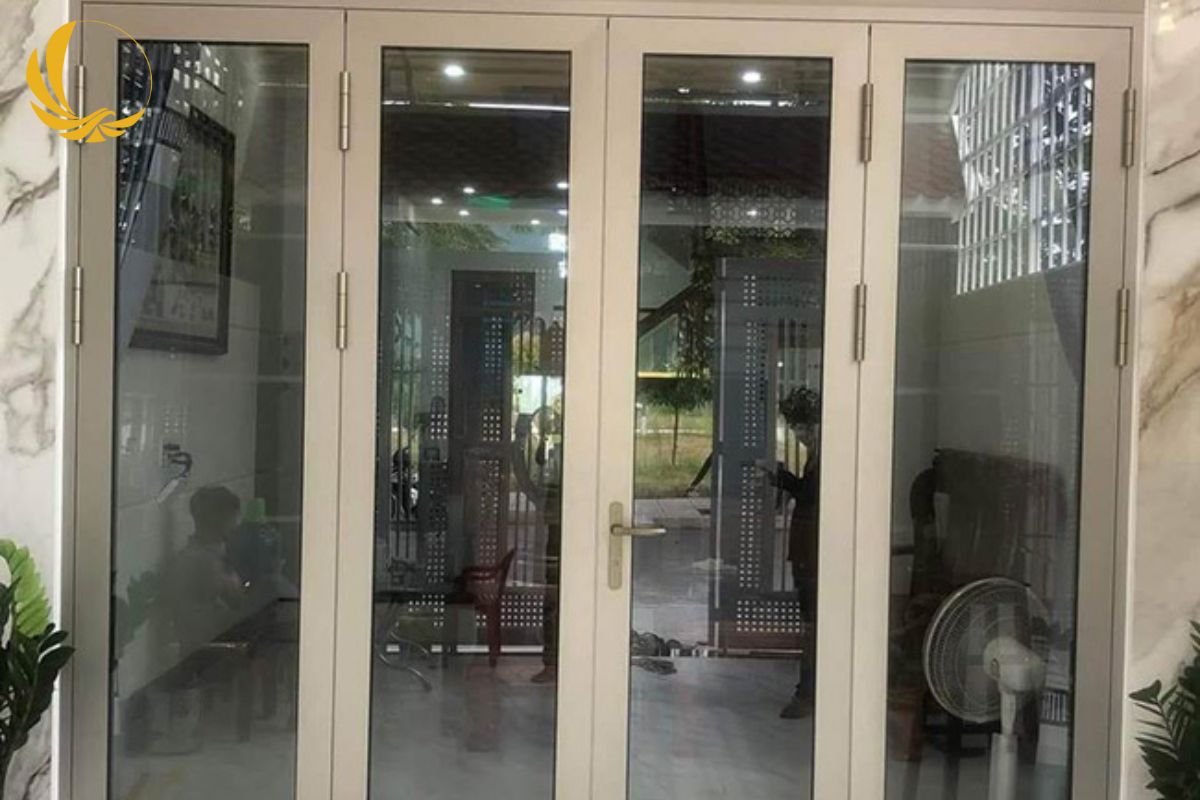 Mẫu cửa lùa 4 cánh Hệ 83 cho ban công