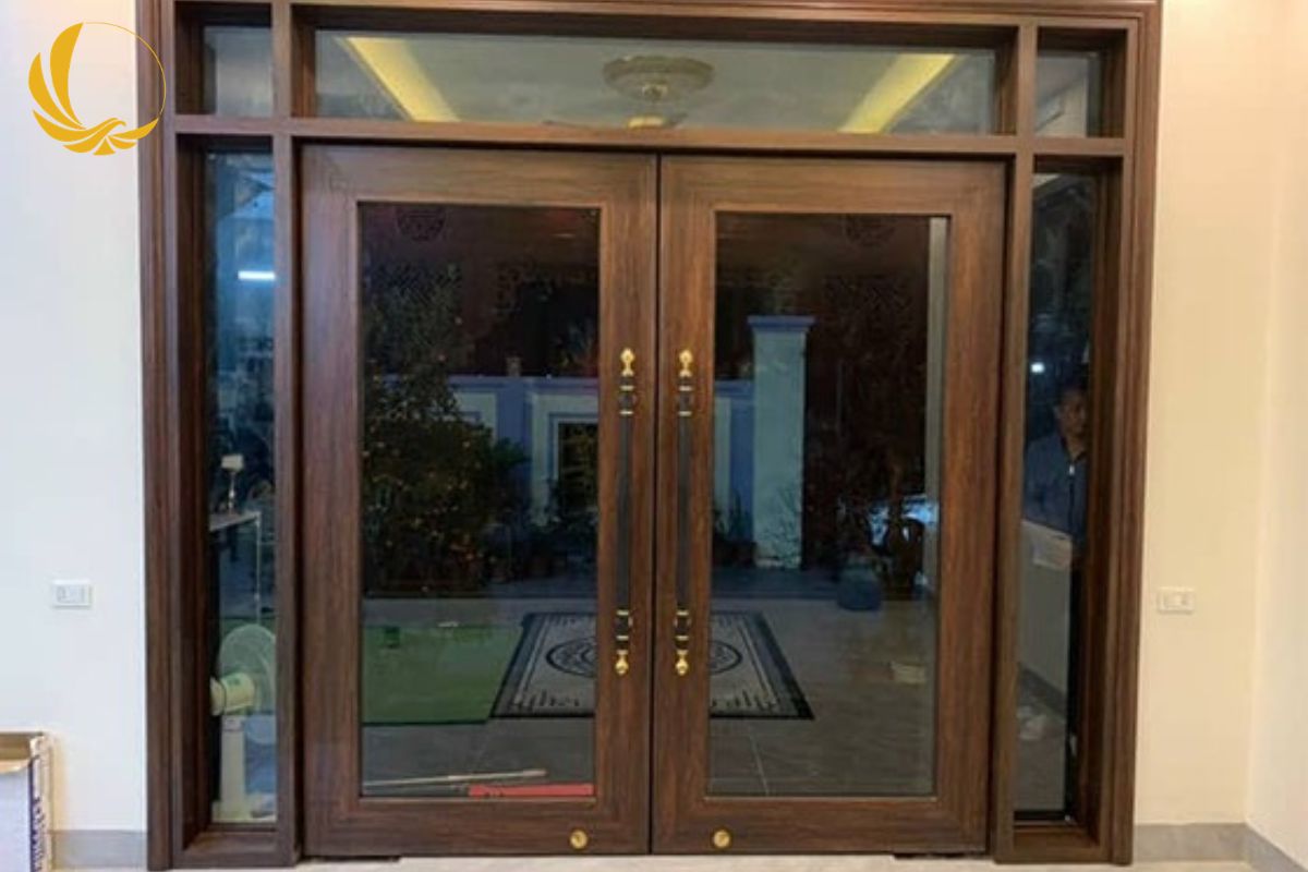 Cửa Nhôm Owin 16 Mẫu cửa nhôm thuỷ lực owin 2 cánh mở quay vân gỗ cho biệt thự