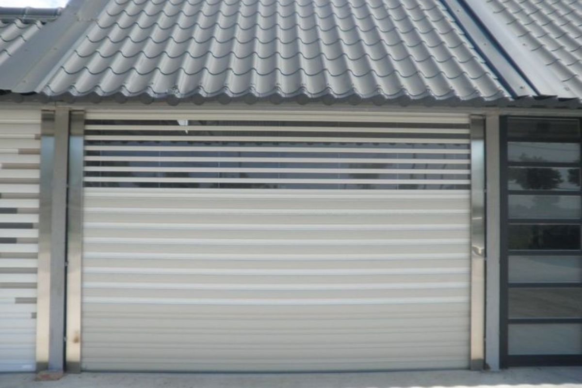 Cửa cuốn tấm liền công nghệ Úc