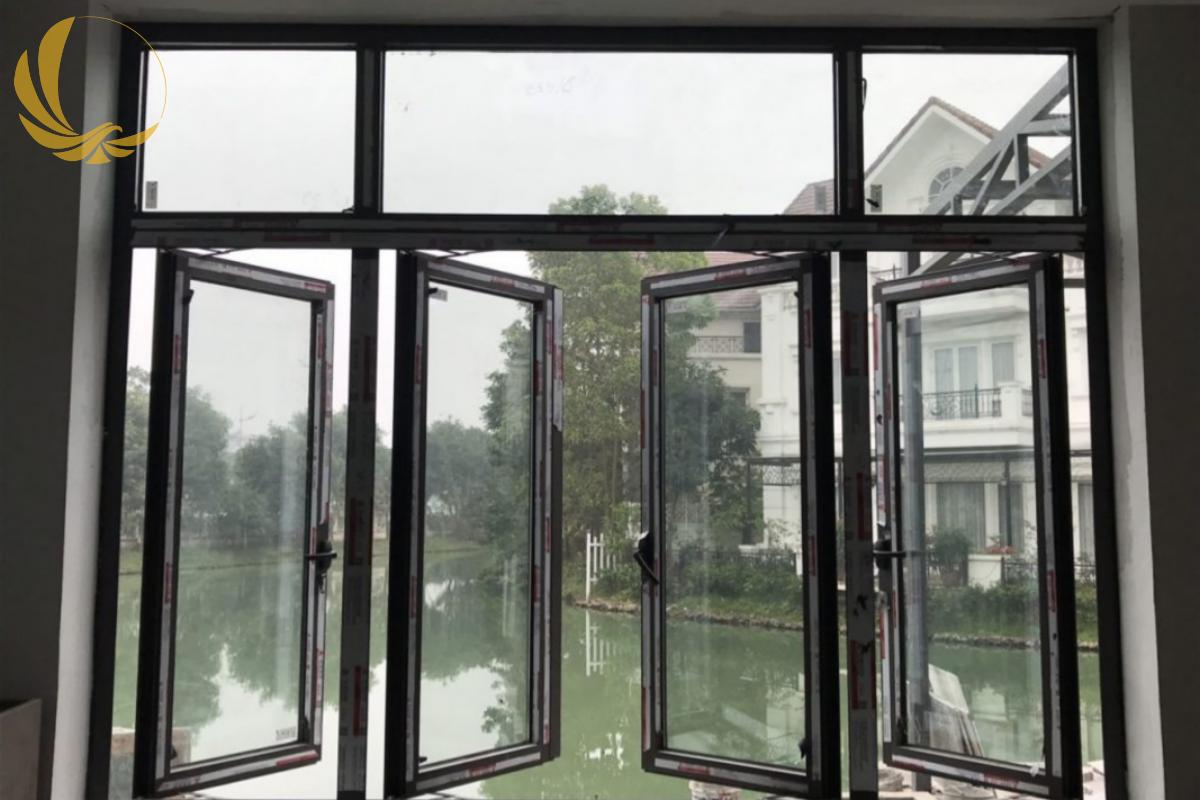 Mẫu cửa sổ nhôm Xingfa 4 cánh kiểu mở quay đơn giản
