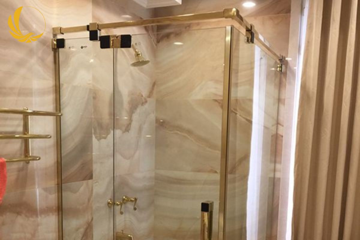 Phòng tắm đứng kính cường lực