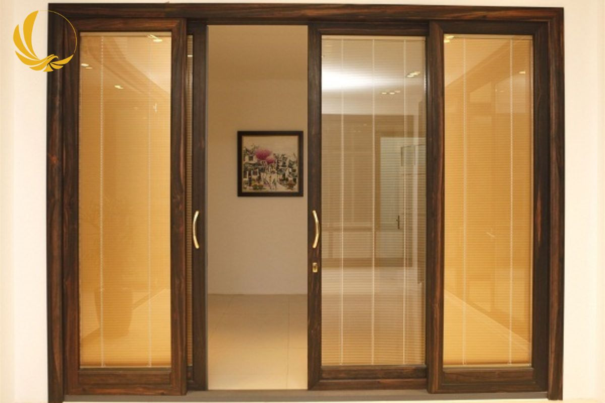 Mẫu cửa nhôm xingfa giả gỗ 4 cánh xếp trượt
