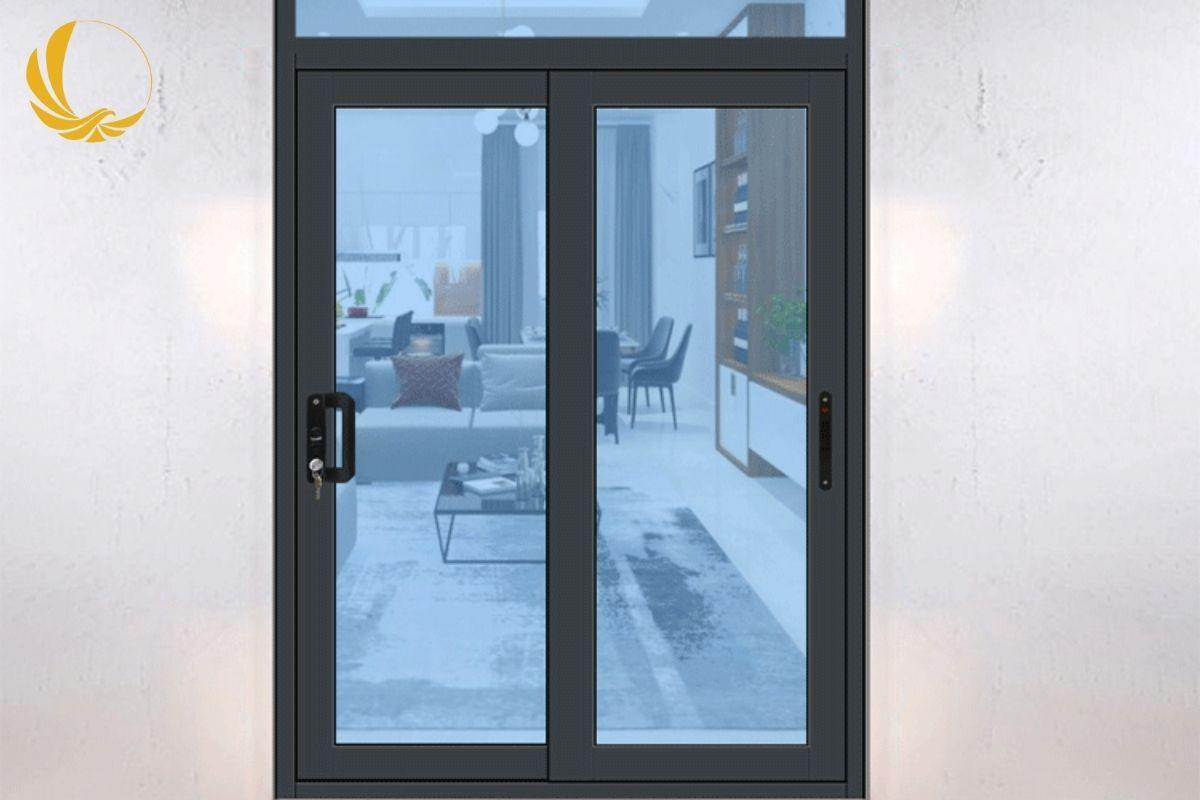 Mẫu cửa đi lùa nhôm xingfa hệ 55 dòng 2 cánh mang lại sự cân đối và hiện đại cho căn hộ