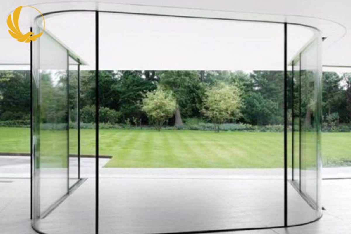 Giải pháp ngăn chia văn phòng bằng kính cường lực bền đẹp, lấy sáng hiệu quả