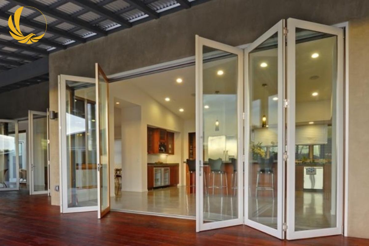 Dự án thi công kính cường lực phòng khách tại Quận 9