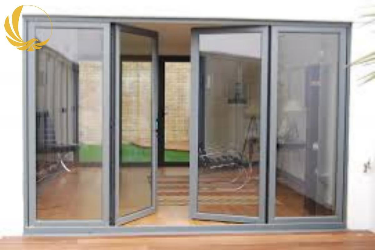 Nam Tiến Window gia công cửa nhôm xingfa 4 cánh mở quay khu vực Bình Phước