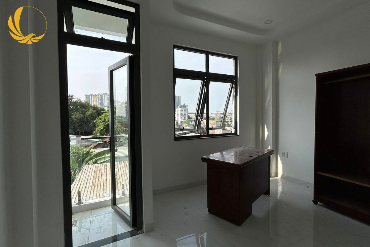 Cửa sổ mở hất 2 cánh nhôm Xingfa