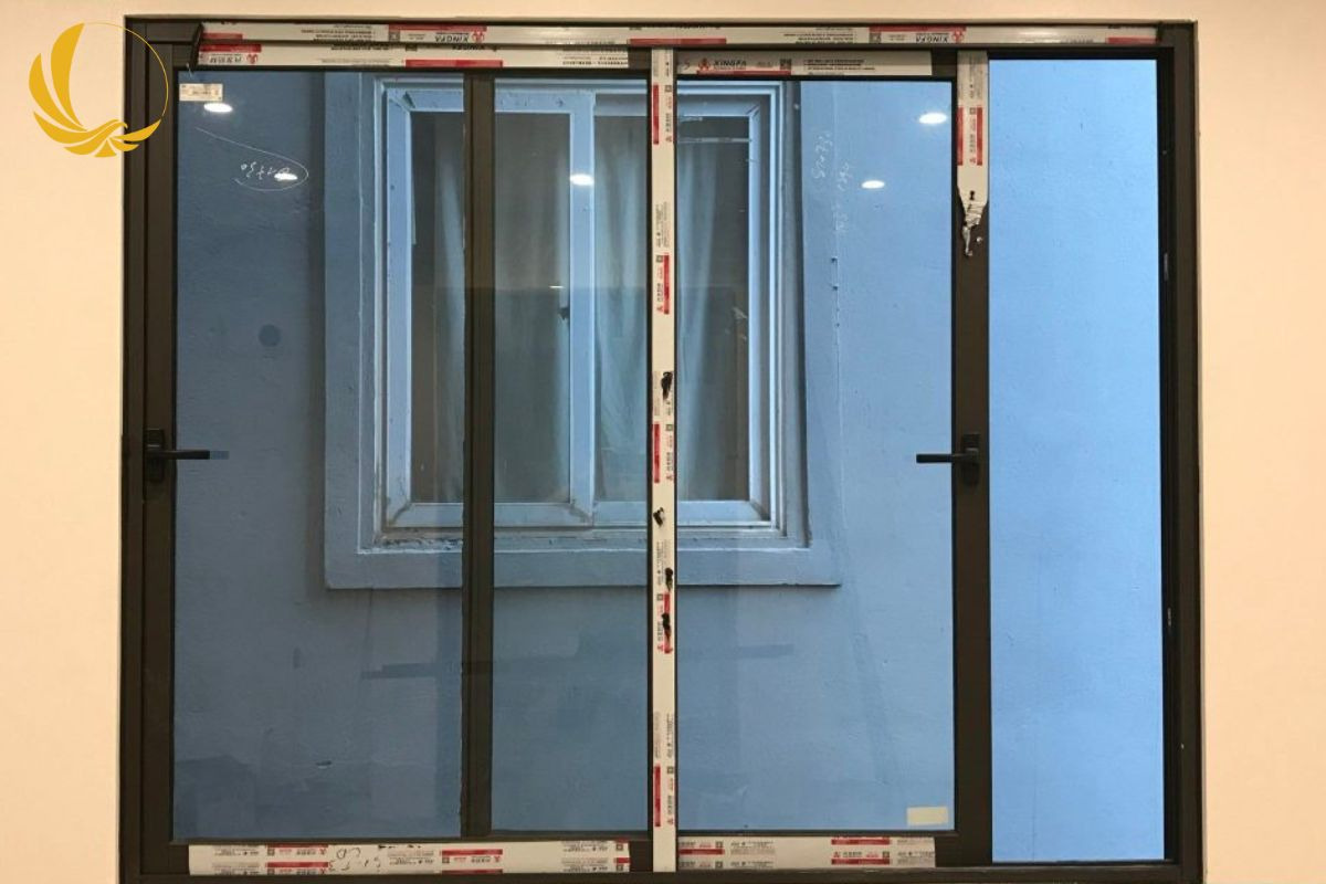 Dự án lắp đặt cửa sổ mở trượt 2 cánh nhôm xingfa nhà phố