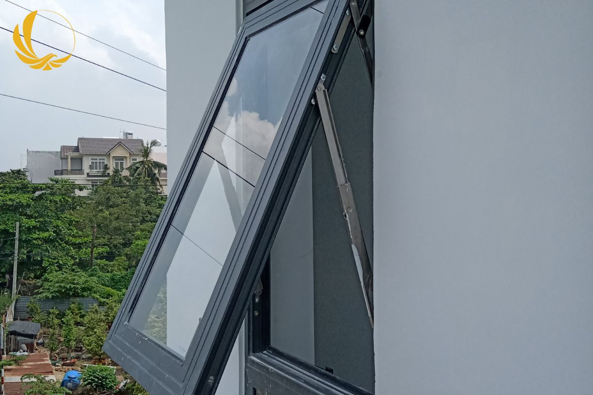 Cửa sổ mở hất Xingfa