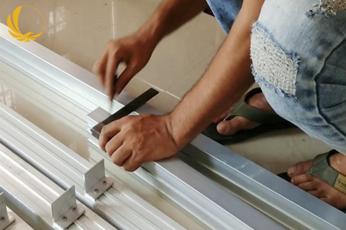 Báo giá vách nhôm kính trọn gói cạnh tranh tại Nam Tiến Window