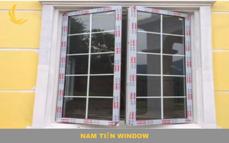 Mẫu cửa sổ 2 cánh mở quay cao cấp chất lượng với thiết kế đơn giản